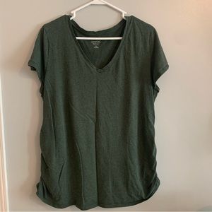 Isabel Maternity - Short Sleeve Maternity Tee